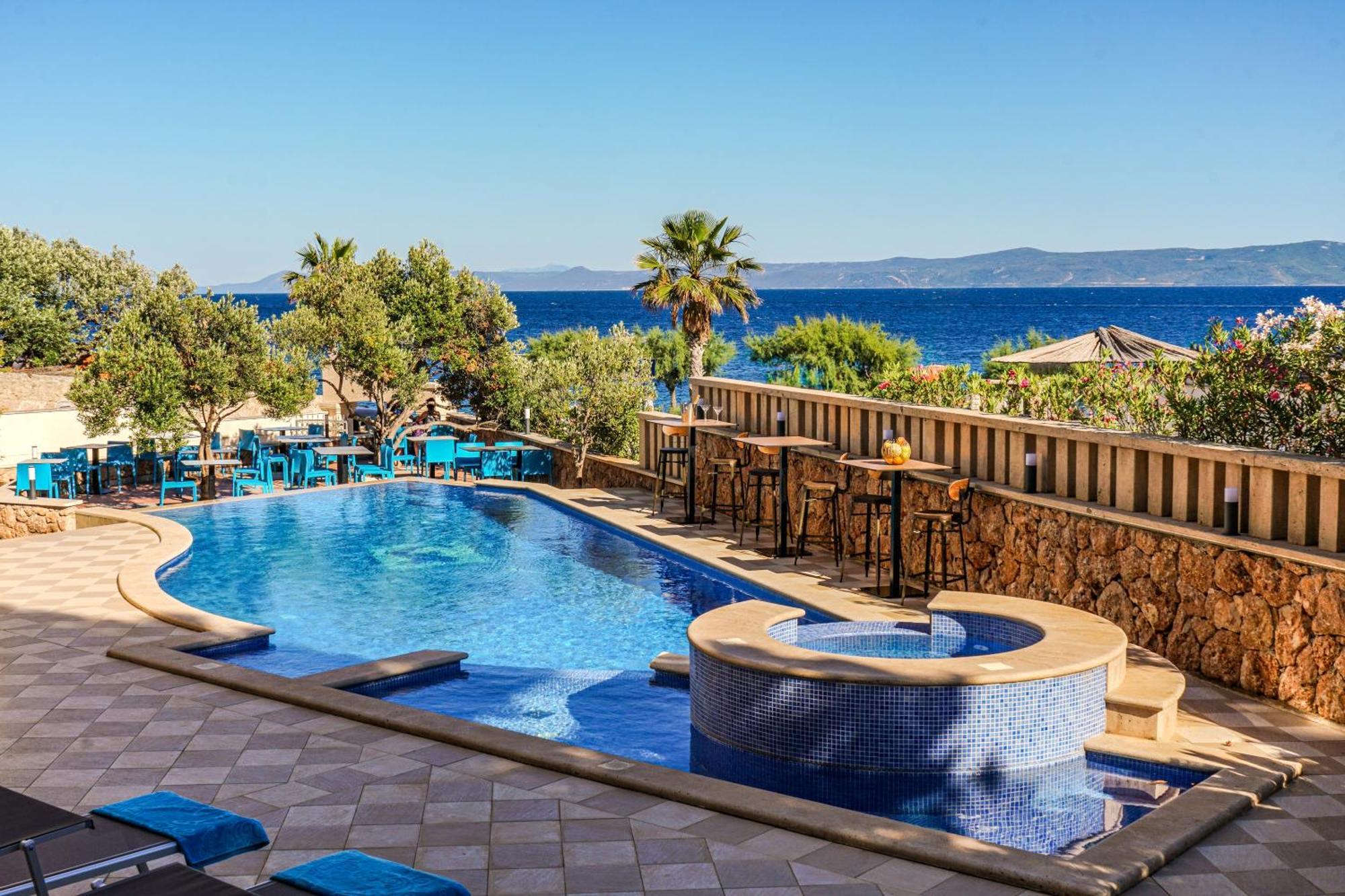 بول Hotel Sol المظهر الخارجي الصورة